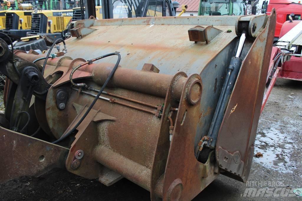 Volvo L 110 F Naudoti ratiniai krautuvai