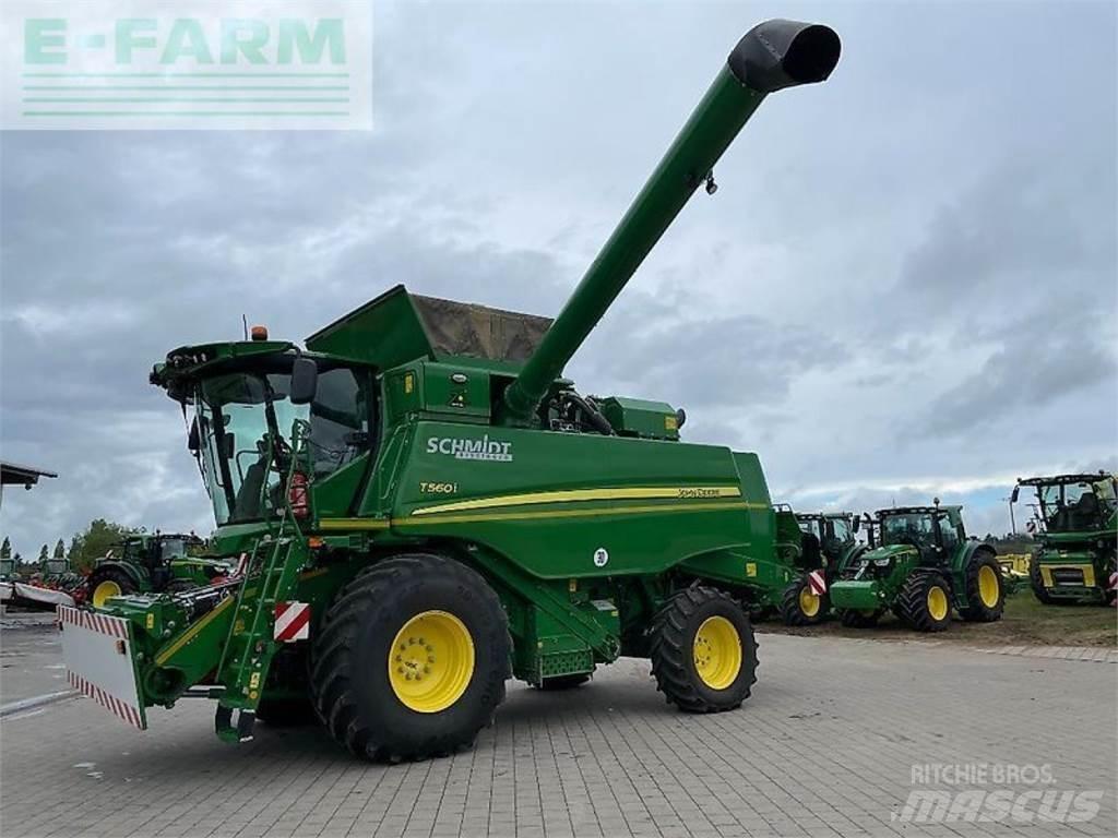 John Deere t560 Derliaus nuėmimo kombainai