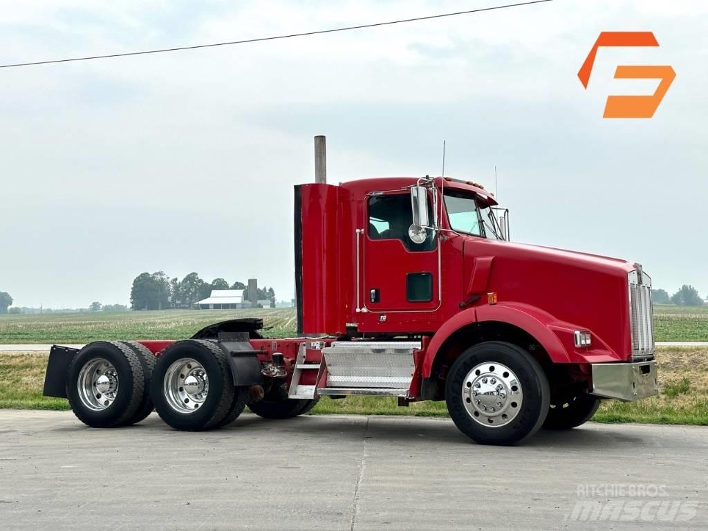 Kenworth T 800 Naudoti vilkikai