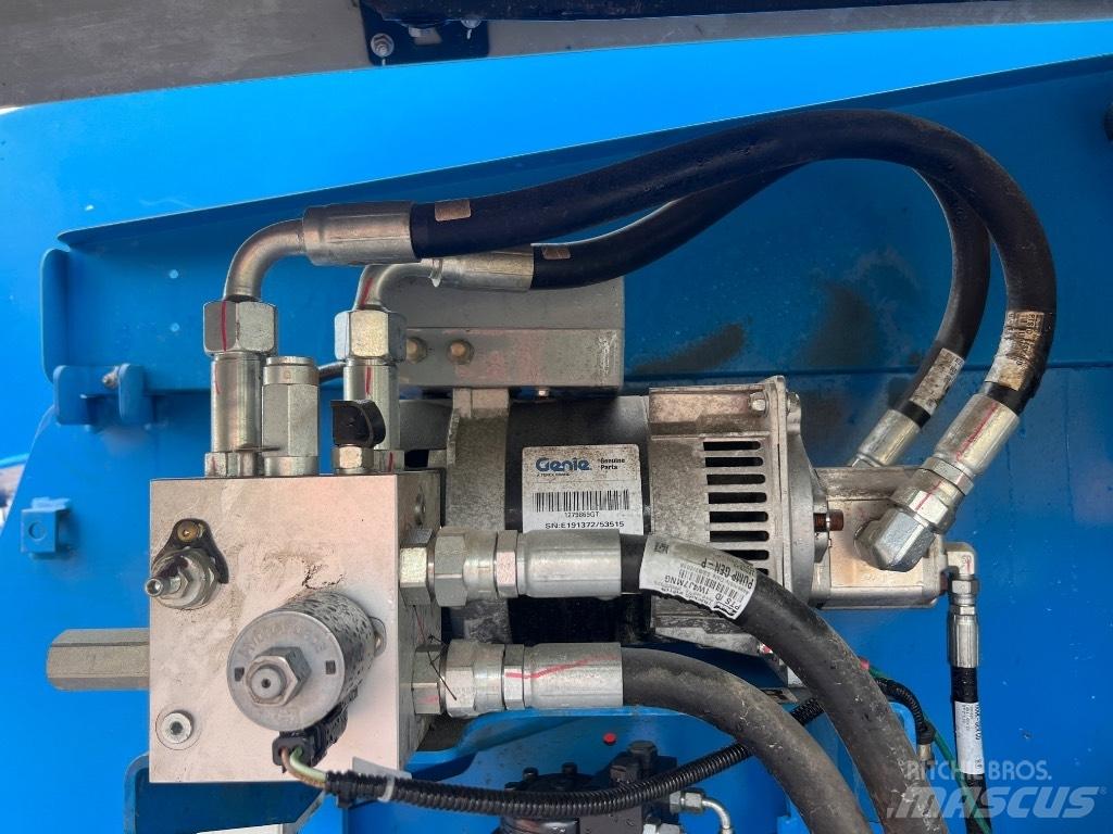 Genie S 65XC TRAX Alkūniniai keltuvai