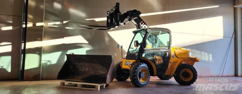 JCB 520-40 Teleskopiniai krautuvai