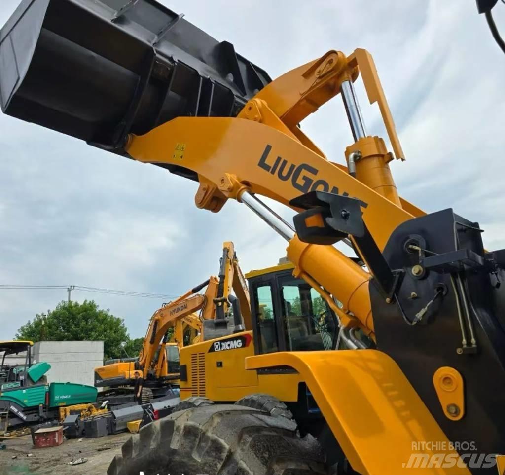 LiuGong 862 H Naudoti ratiniai krautuvai