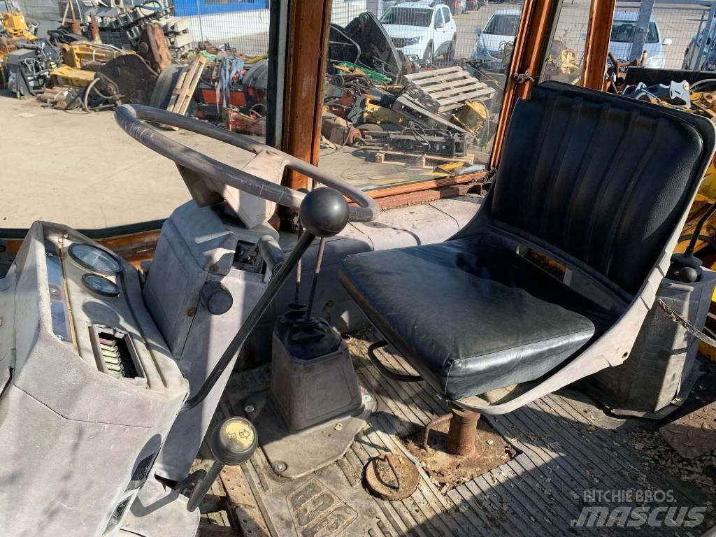 JCB 3 CX Ekskavatoriniai krautuvai