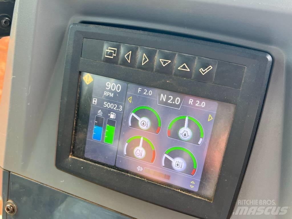 John Deere 750L LGP Vikšriniai buldozeriai