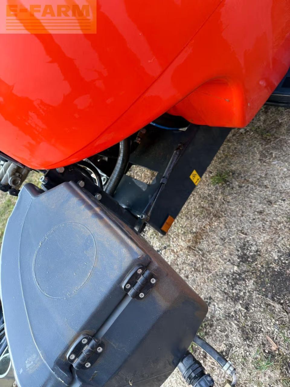 Kubota Qi 9.0 Prikabinami purkštuvai