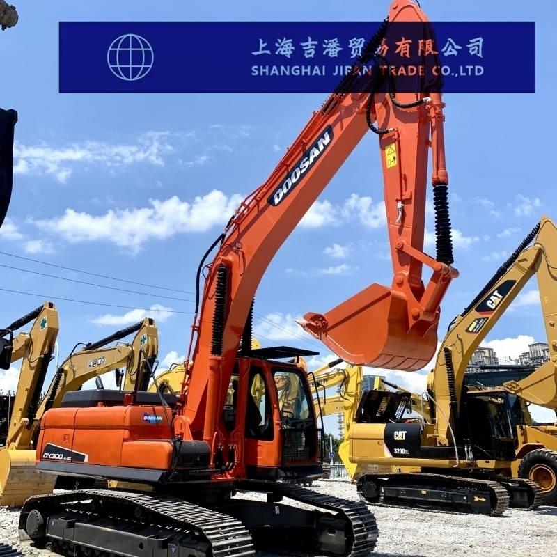 Doosan DX 300 Vikšriniai ekskavatoriai