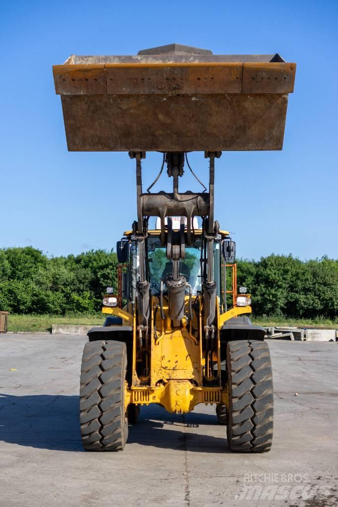Volvo L 110 H Naudoti ratiniai krautuvai