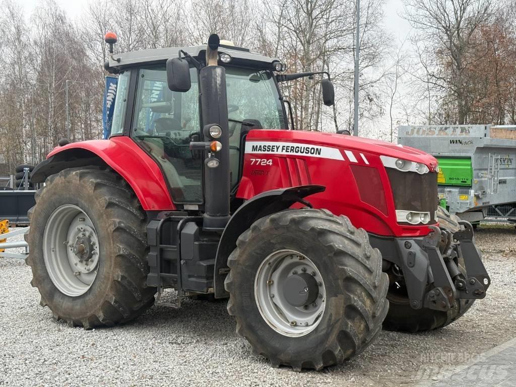 Massey Ferguson 7724 Traktoriai