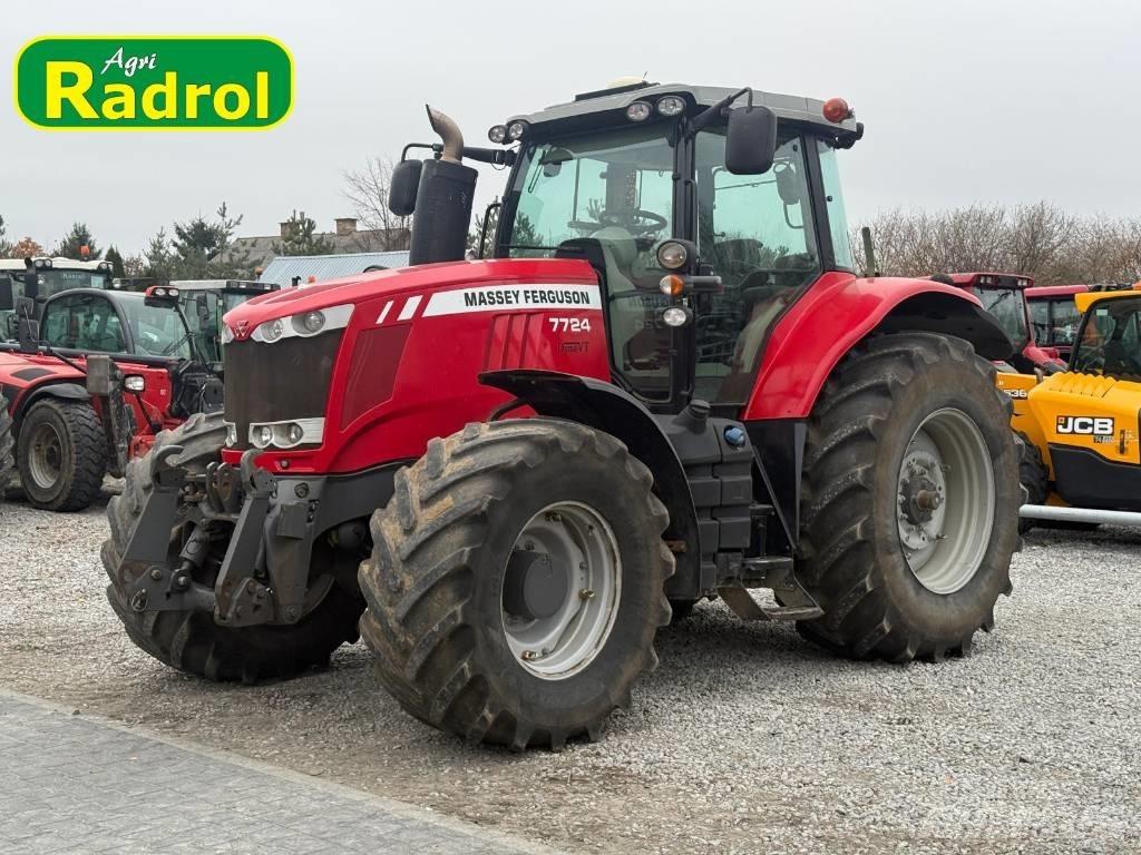 Massey Ferguson 7724 Traktoriai
