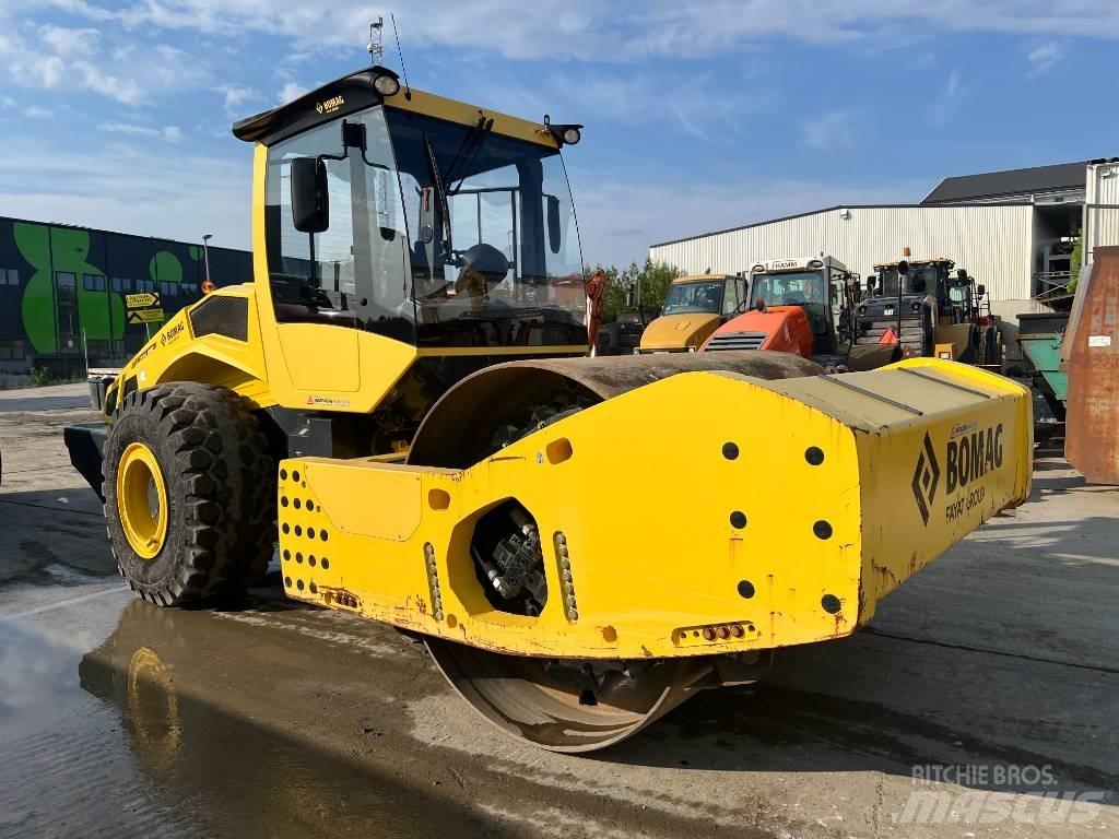 Bomag BW 226 BVC-5 Vieno būgno volai