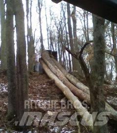 CAT 515 Skidder Krautuvai su šoniniu pasukimu