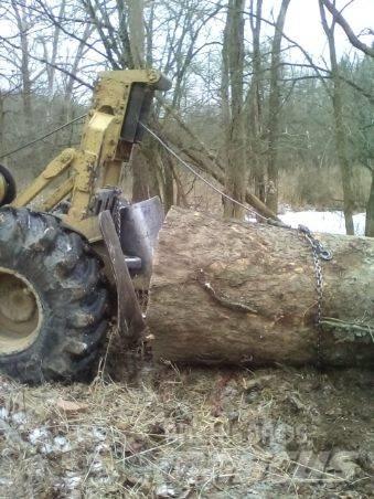 CAT 515 Skidder Krautuvai su šoniniu pasukimu