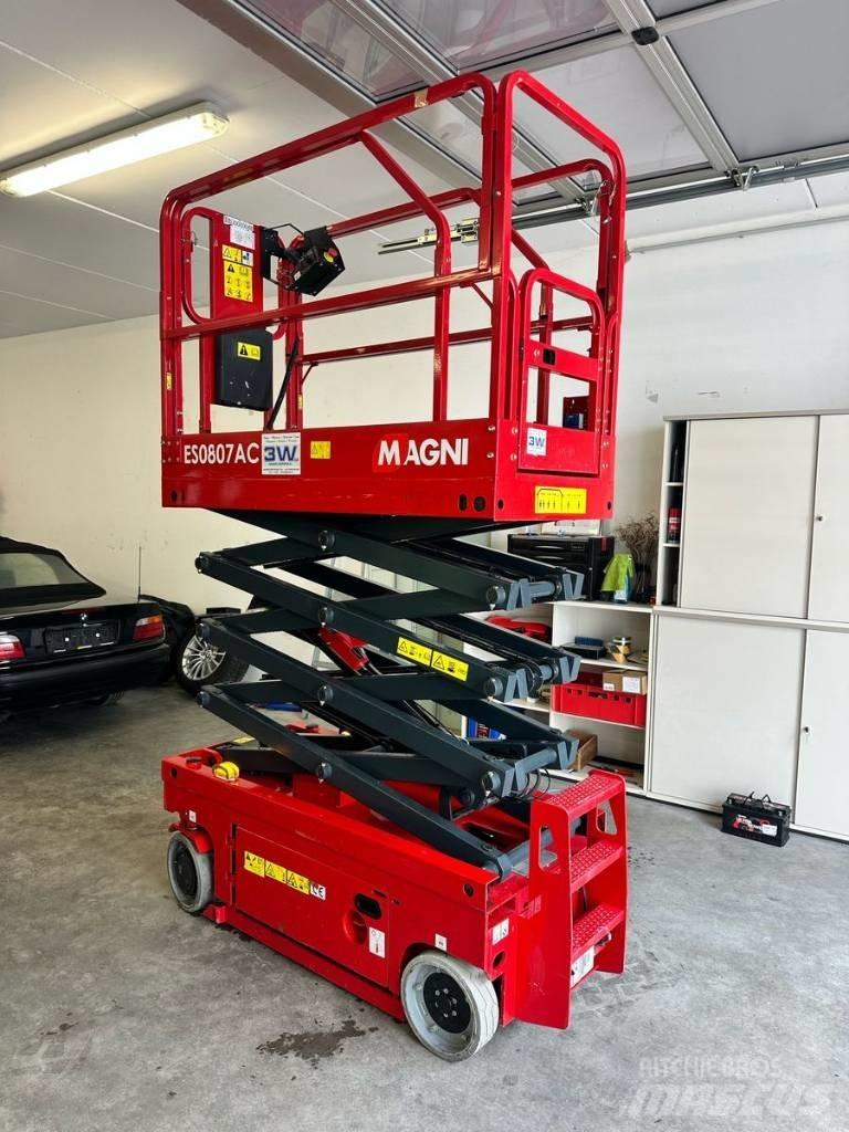 Magni ES 0807 AC Žirkliniai keltuvai