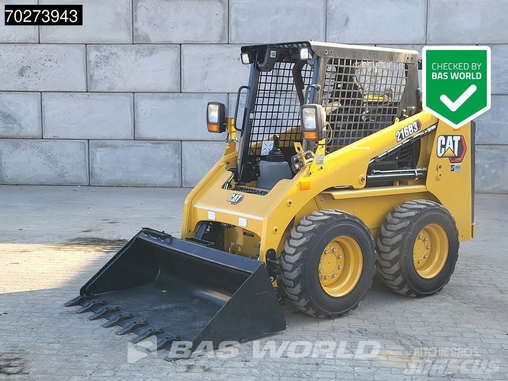 CAT 216 B3 Krautuvai su šoniniu pasukimu