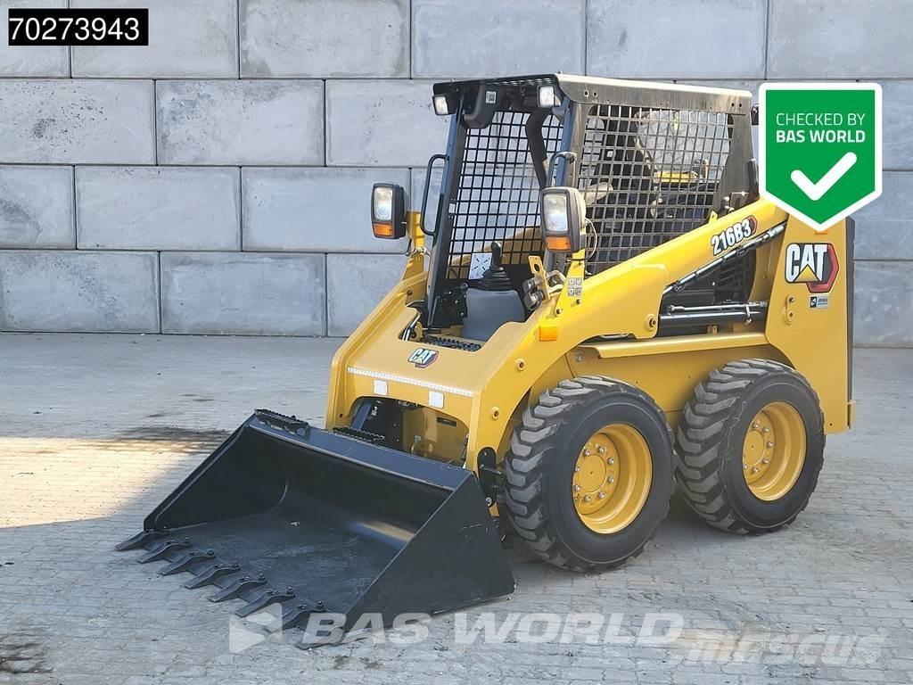 CAT 216 B3 Krautuvai su šoniniu pasukimu
