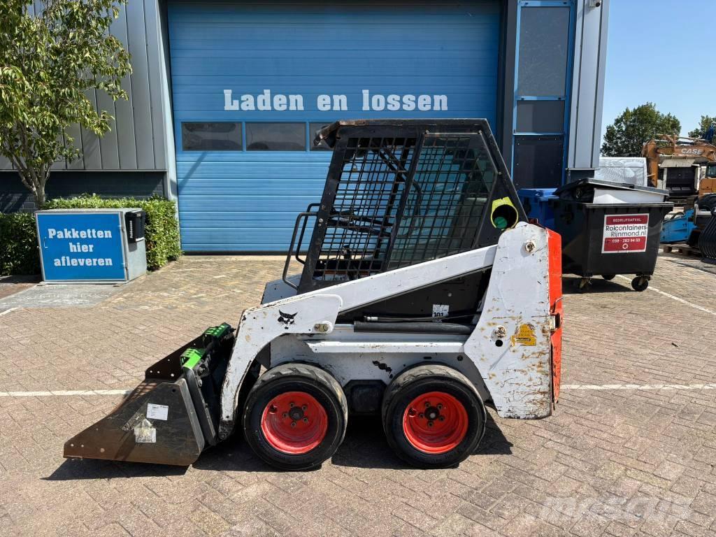 Bobcat S 70 Krautuvai su šoniniu pasukimu