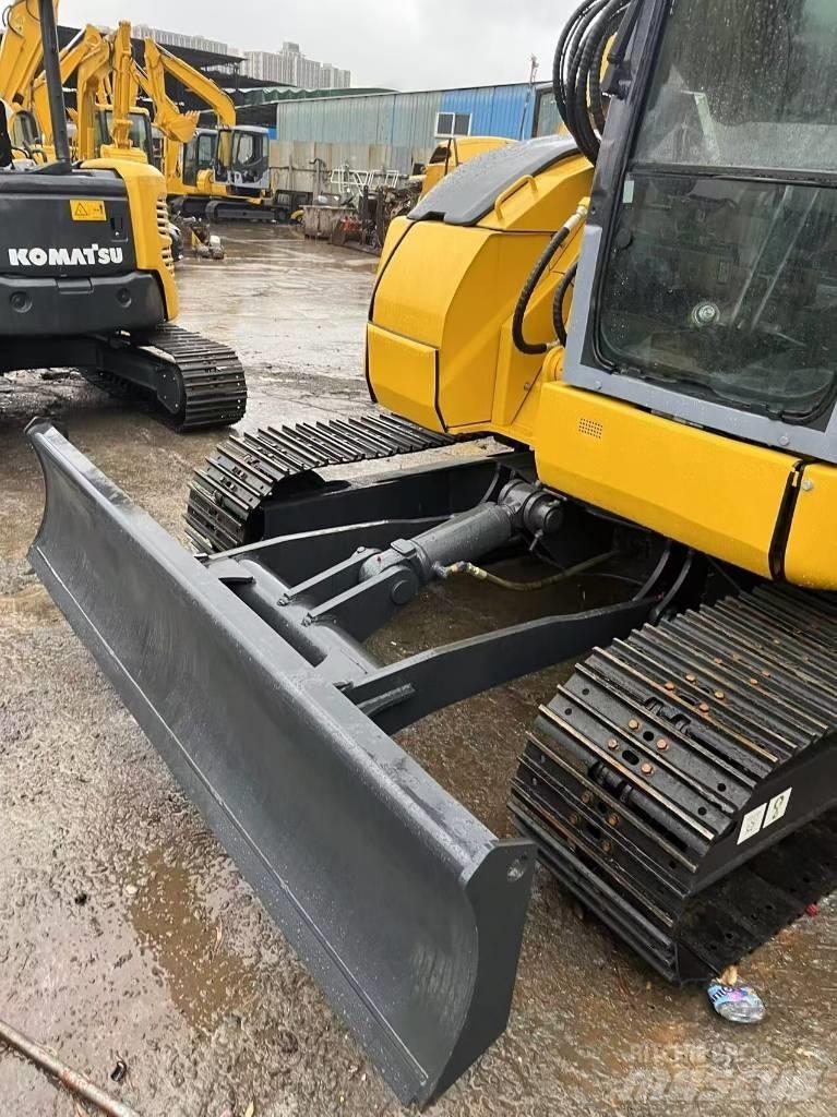 Komatsu PC 78 US Vikšriniai ekskavatoriai