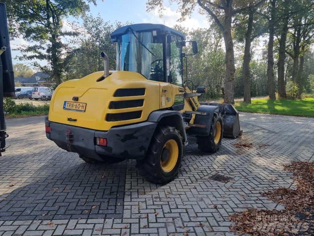Yanmar V 120 Naudoti ratiniai krautuvai