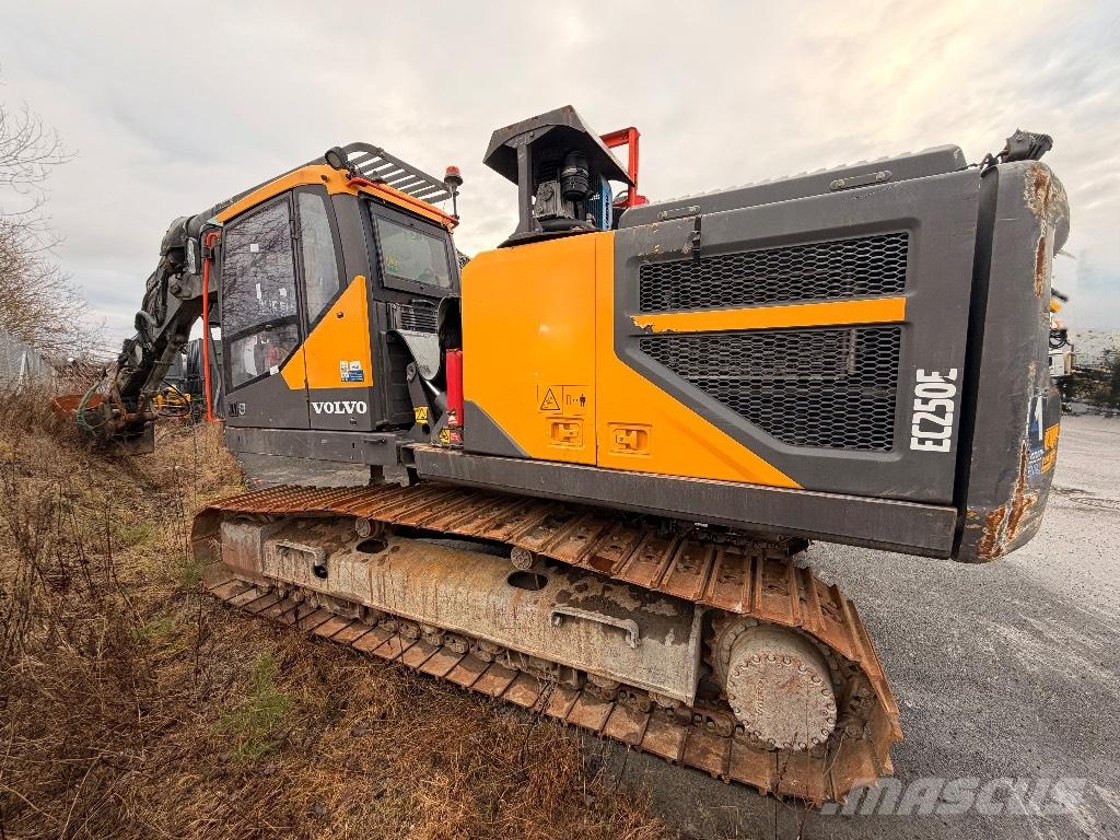 Volvo EC 250 EL Vikšriniai ekskavatoriai