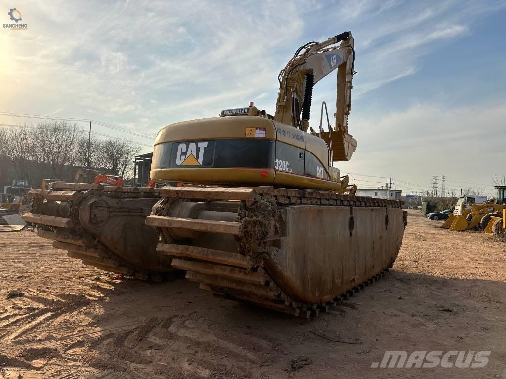 CAT 320CL Amfibiniai ekskavatoriai