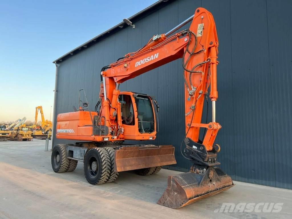 Doosan DX170W Ratiniai ekskavatoriai