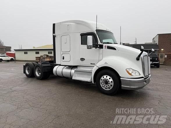 Kenworth T680 Naudoti vilkikai