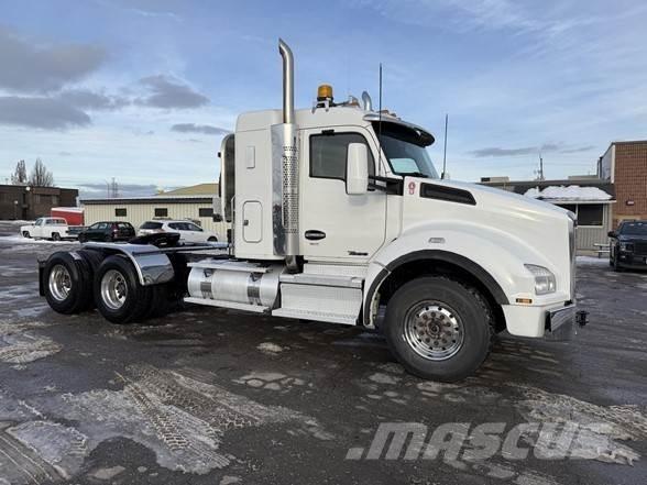 Kenworth T880 Naudoti vilkikai