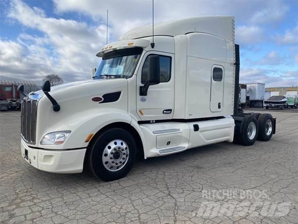 Peterbilt 579 Naudoti vilkikai