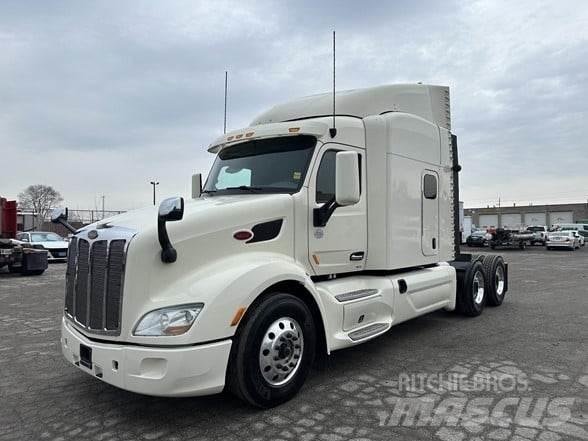 Peterbilt 579 Naudoti vilkikai