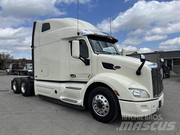 Peterbilt 579 Naudoti vilkikai