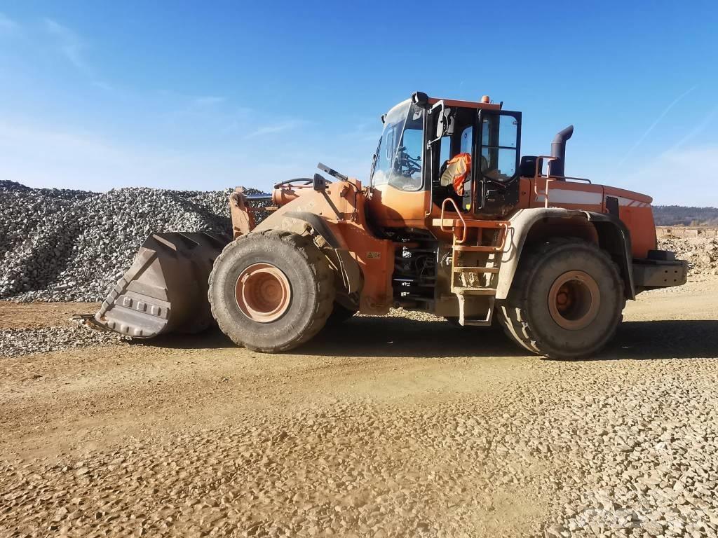 Doosan DL 400 Naudoti ratiniai krautuvai