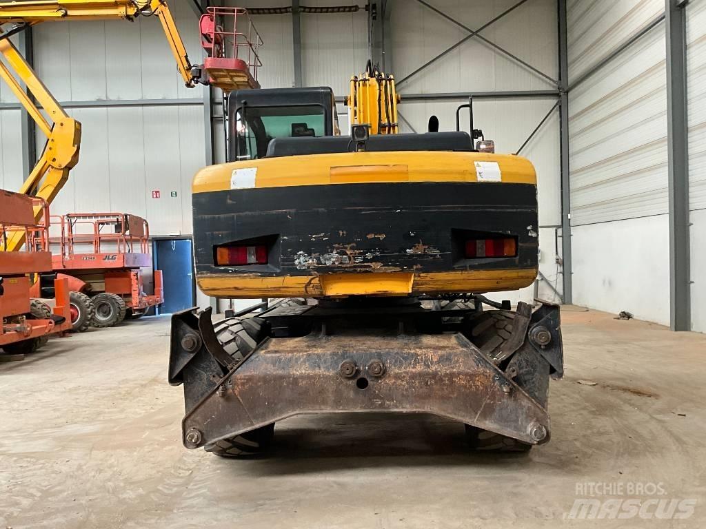 JCB JS 145 W Ratiniai ekskavatoriai