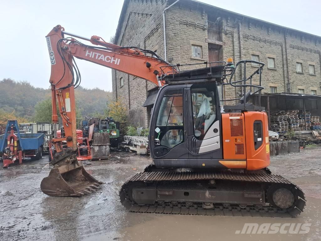 Hitachi ZX 135 US-6 Vikšriniai ekskavatoriai