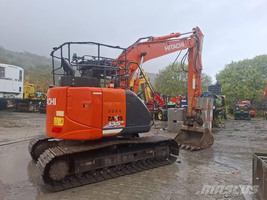 Hitachi ZX 135 US-6 Vikšriniai ekskavatoriai