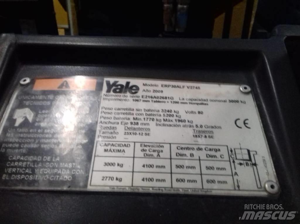 Yale ERP30ALF Elektriniai šakiniai krautuvai