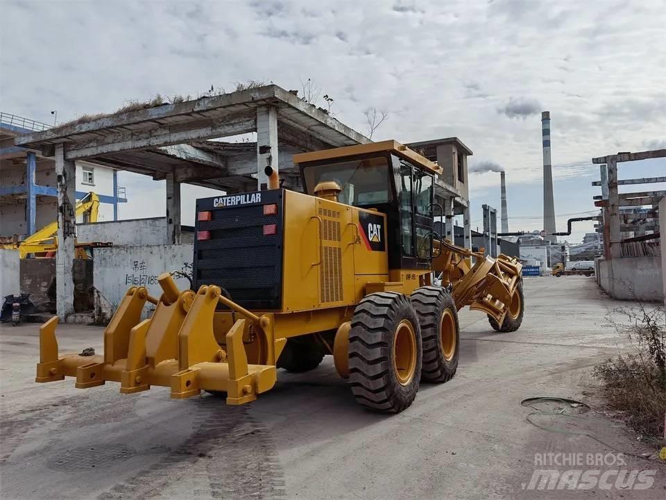 CAT 140H Greideriai