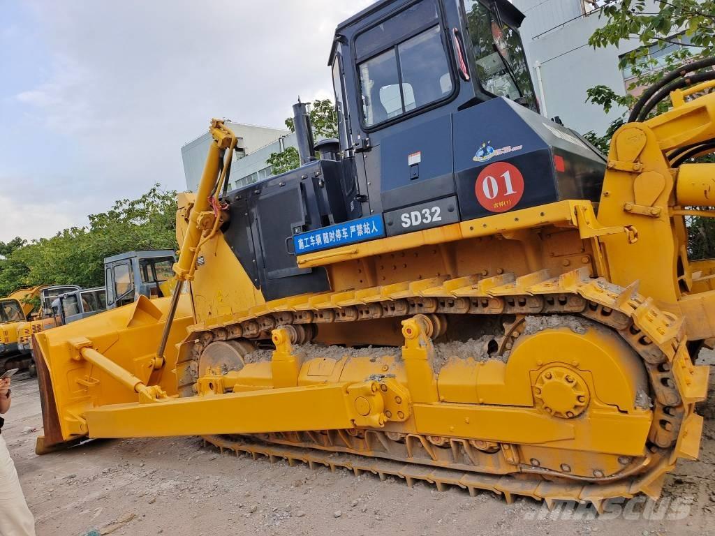 Shantui SD 32 Vikšriniai buldozeriai