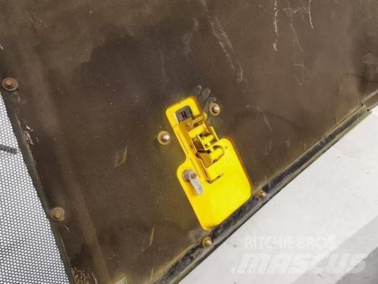JCB 540-70 mask Kabinos ir interjeras