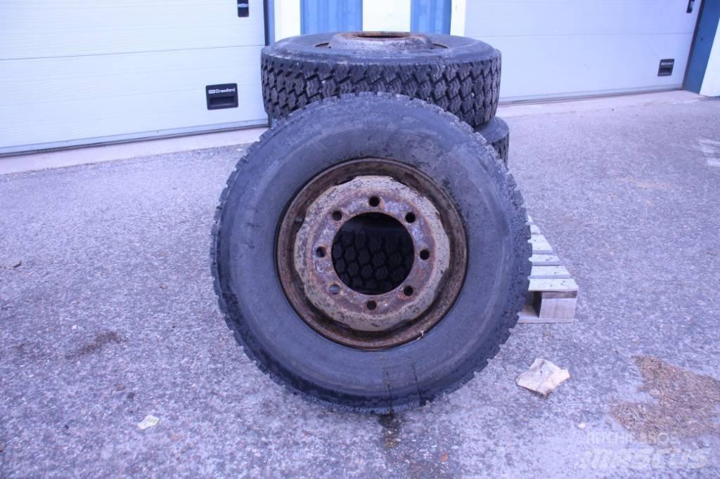 Lastbil Däck Padangos, ratai ir ratlankiai