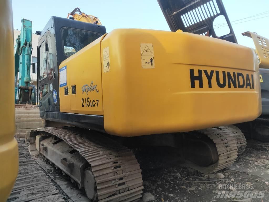 Hyundai R215-7 Vikšriniai ekskavatoriai