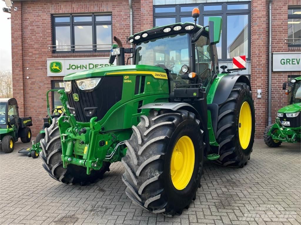 John Deere 6R215 Traktoriai