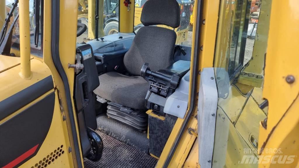 CAT D 5 N LGP Vikšriniai buldozeriai