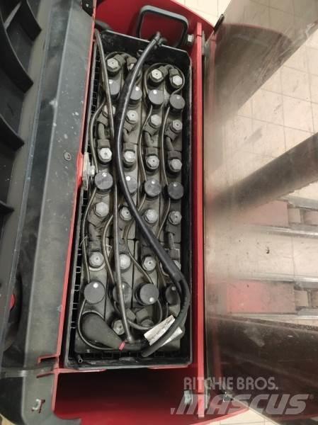 Manitou ES412 AC Savaeigiai rietuvai