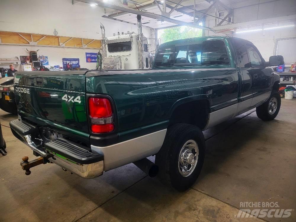 Dodge 2500 SLT Kita
