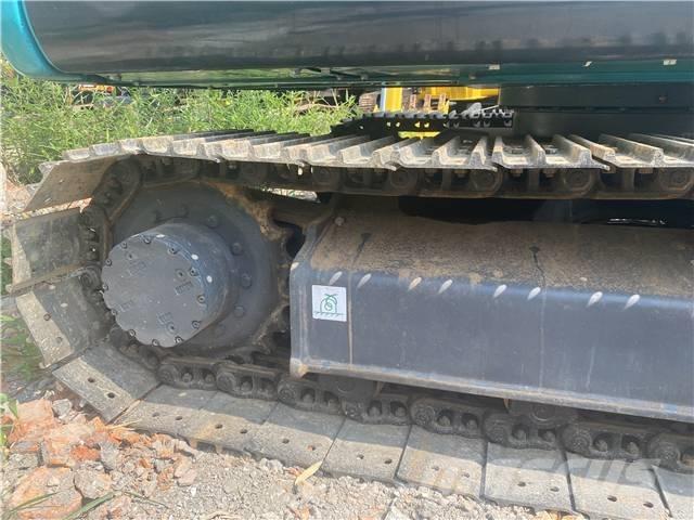 Kobelco SK 75 Vikšriniai ekskavatoriai