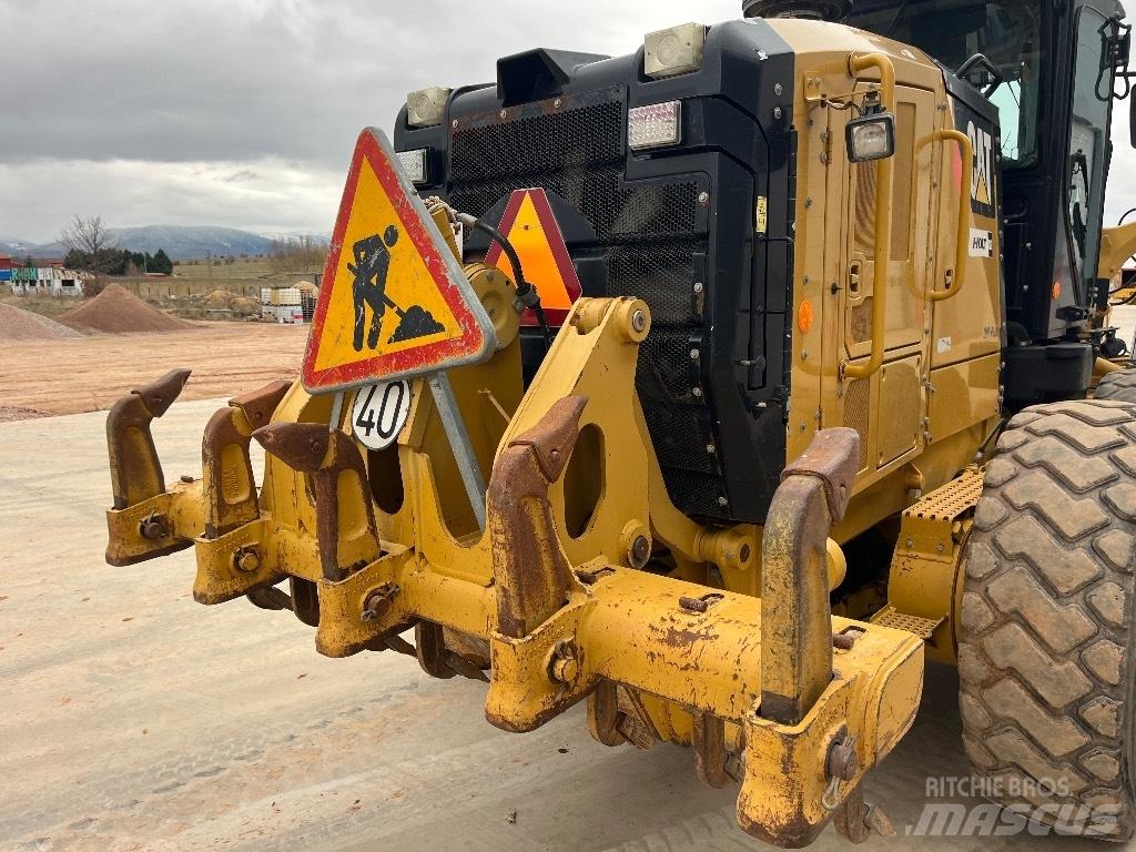 CAT 140 M 2 VHP Greideriai