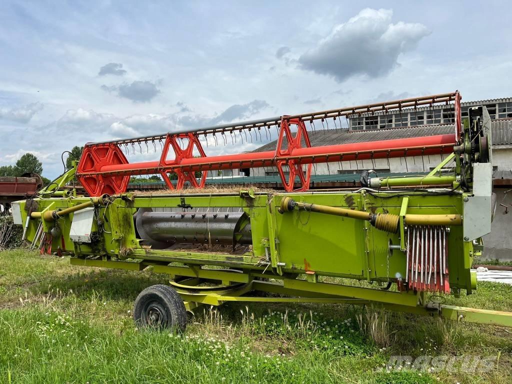 CLAAS C 540 Derliaus nuėmimo kombainų galvos