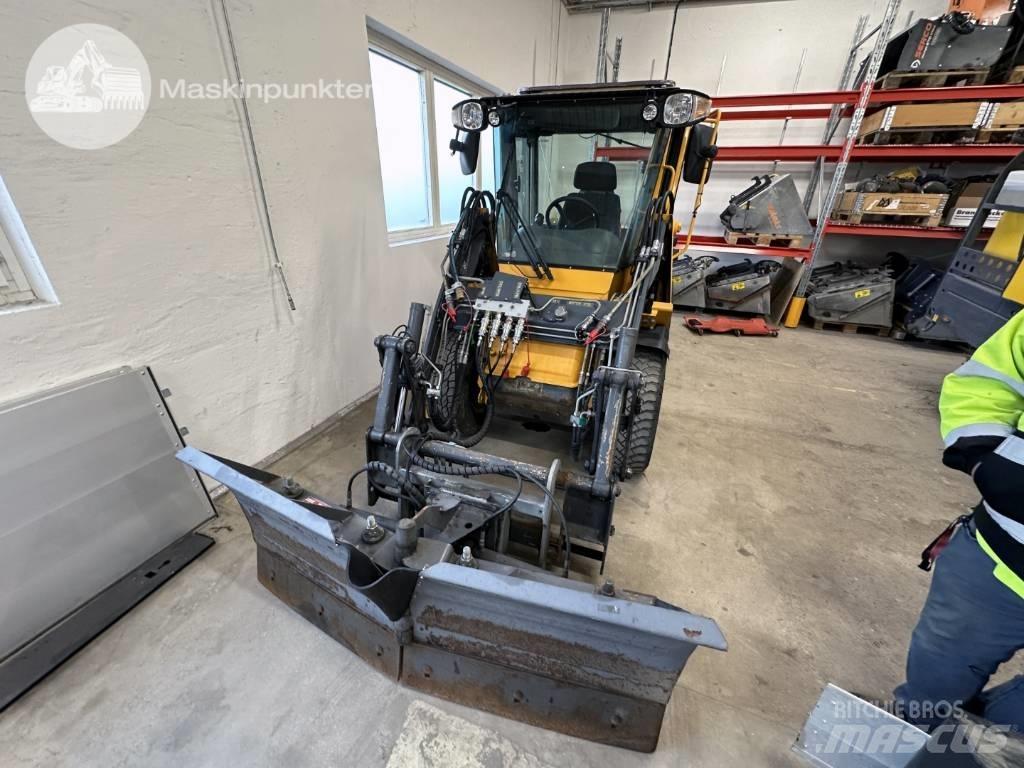 Wille 355 B Specializuotos paskirties technika