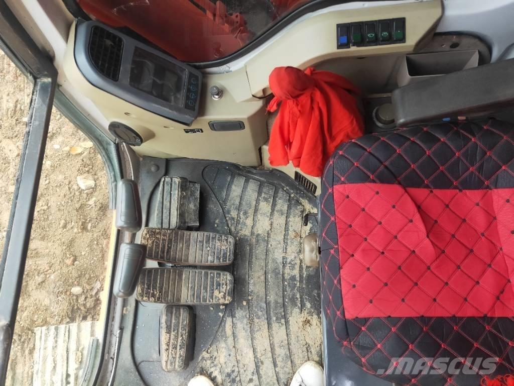 Doosan DH220LC-7 Vikšriniai ekskavatoriai