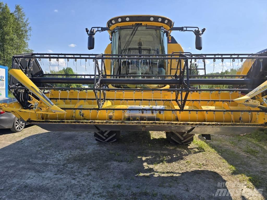 New Holland TC 4.90 Derliaus nuėmimo kombainai